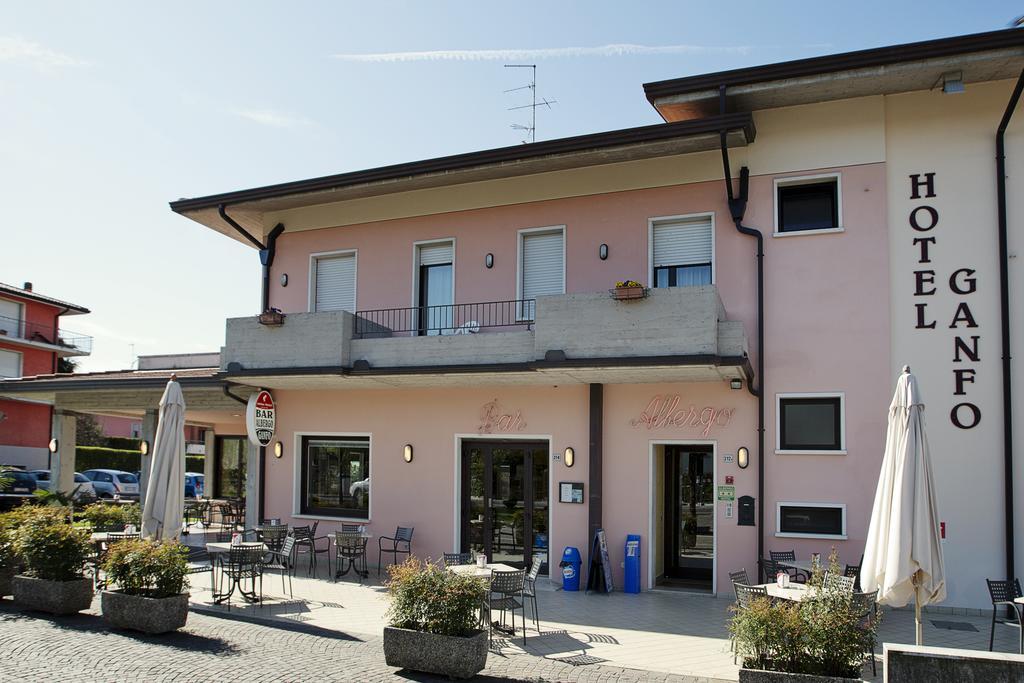 Hotel Ganfo Sirmione Exterior photo