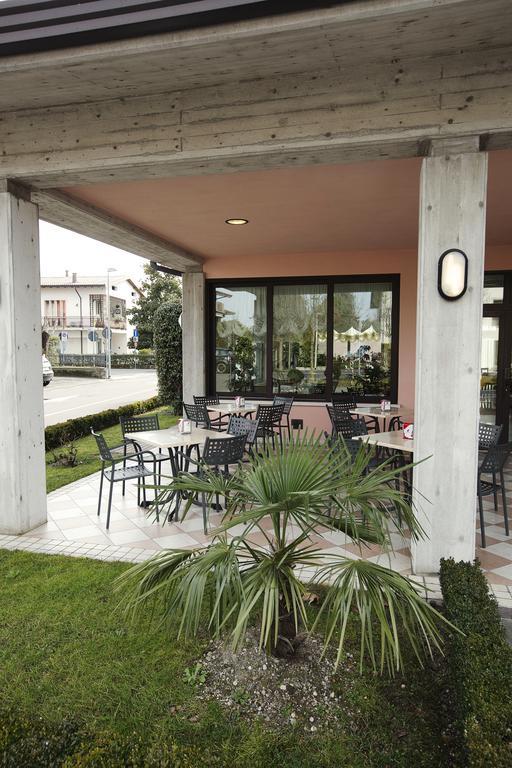 Hotel Ganfo Sirmione Room photo